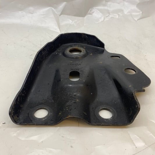 Volvo XC60 Motor Travers Bağlantı Braketi 30699984