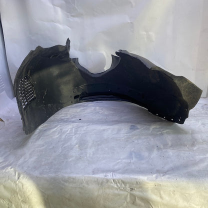 Volvo XC60 Ön Çamurluk Davlumbazı 18-21