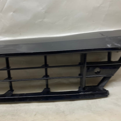 Volvo XC60 Ön Tampon Alt Izgara 32234959 Orijinal Çıkma En Uygun Oto Parça