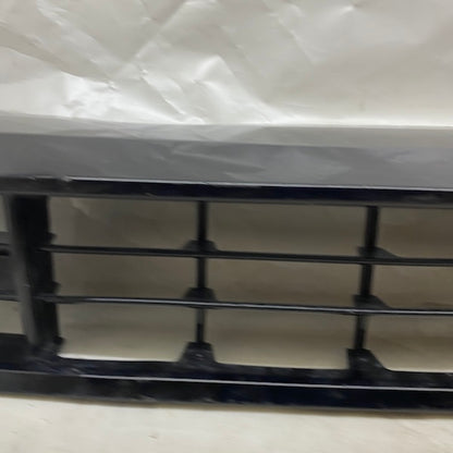 Volvo XC60 Ön Tampon Alt Izgara 32234959 Orijinal Çıkma En Uygun Oto Parça