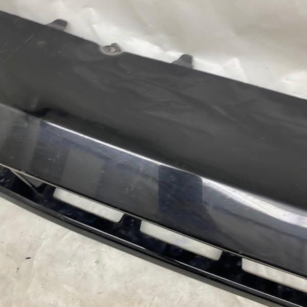 Volvo XC60 Ön Tampon Alt Izgara 32234959 Orijinal Çıkma En Uygun Oto Parça