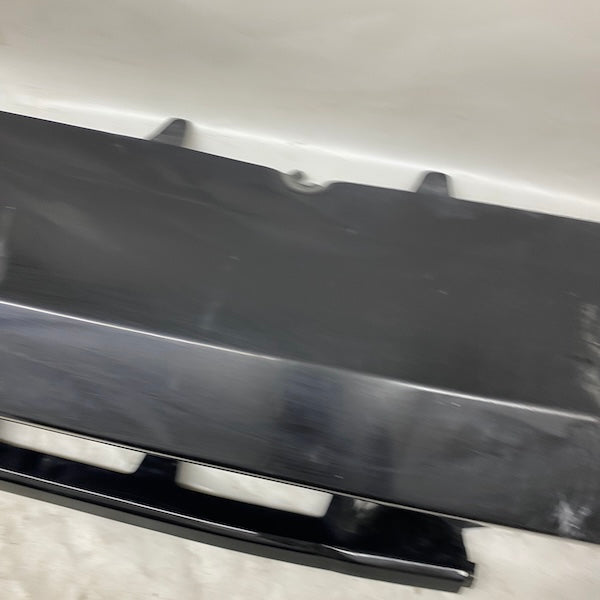 Volvo XC60 Ön Tampon Alt Izgara 32234959 Orijinal Çıkma En Uygun Oto Parça