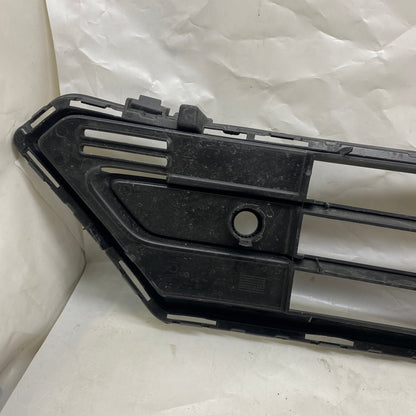 Volvo XC40/C40 Elektrikli Ön Tampon Alt Izgara 32136098 Orijinal Çıkma En Uygun Oto Parça