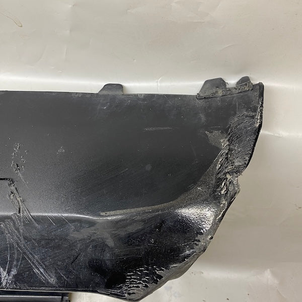 Volvo XC60 Ön Tampon Alt Izgara 32234959 Orijinal Çıkma En Uygun Oto Parça