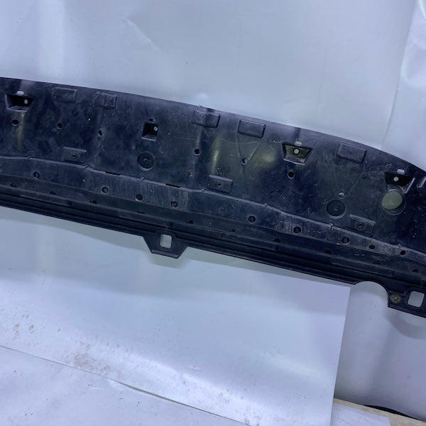 Volvo XC60 Ön Tampon Alt Koruma 31383167 14-17