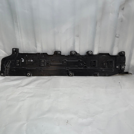 Volvo XC60 Ön Tampon Alt Muhafaza 32260495
