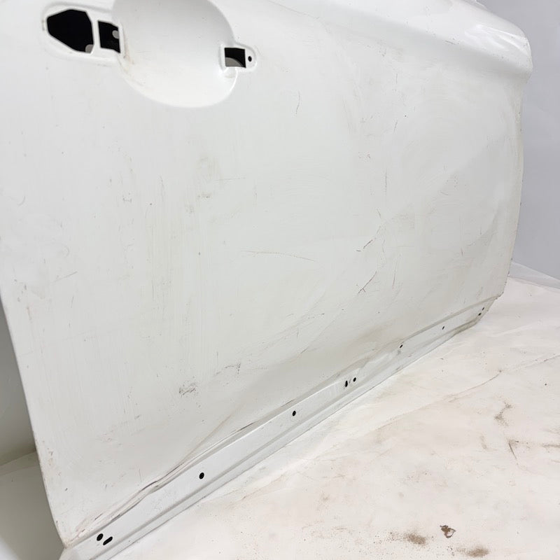 Volvo XC60 Sağ Ön Kapı 2009-2017 Orijinal Çıkma En Uygun Oto Parça