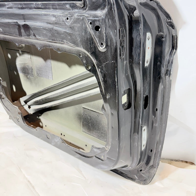 Volvo XC60 Sol Ön Kapı 09-17 Beyaz/Siyah En Uygun Oto Parça