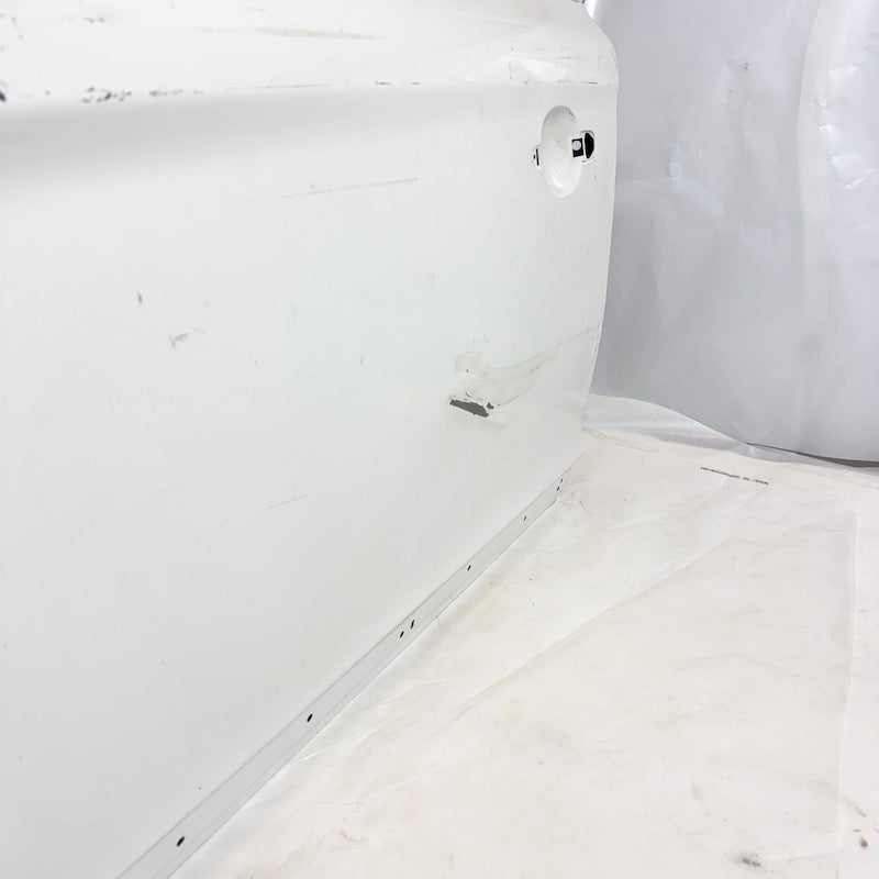 Volvo XC60 Sol Ön Kapı 09-17 Beyaz/Siyah En Uygun Oto Parça