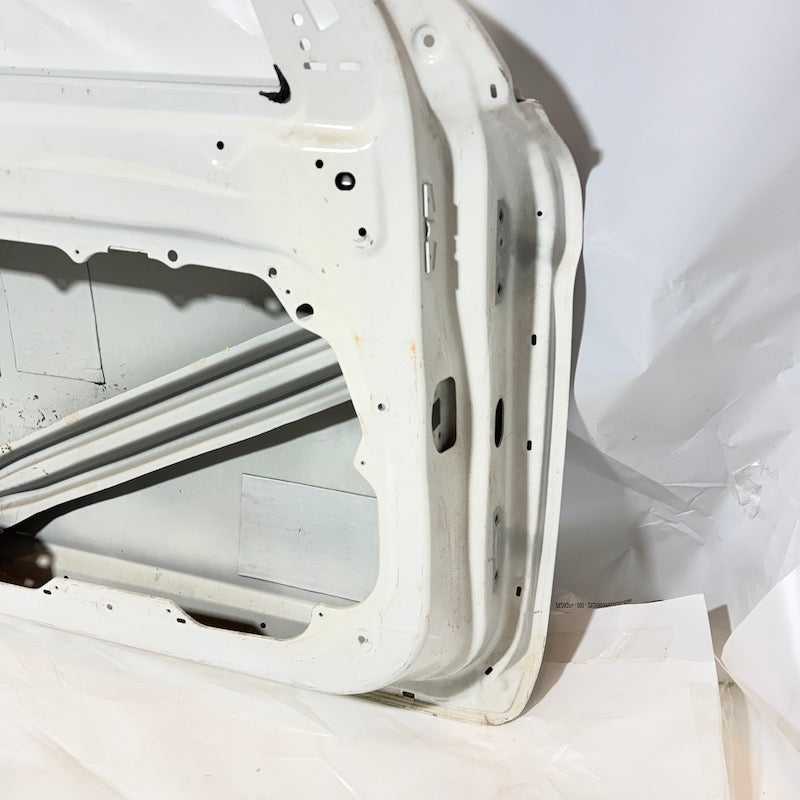 Volvo XC60 Sol Ön Kapı 09-17 Beyaz/Siyah En Uygun Oto Parça