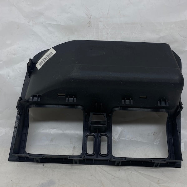 Volvo XC60 Torpido Orta Panel 2007-2016 30791738 Orijinal Çıkma En Uygun Oto Parça