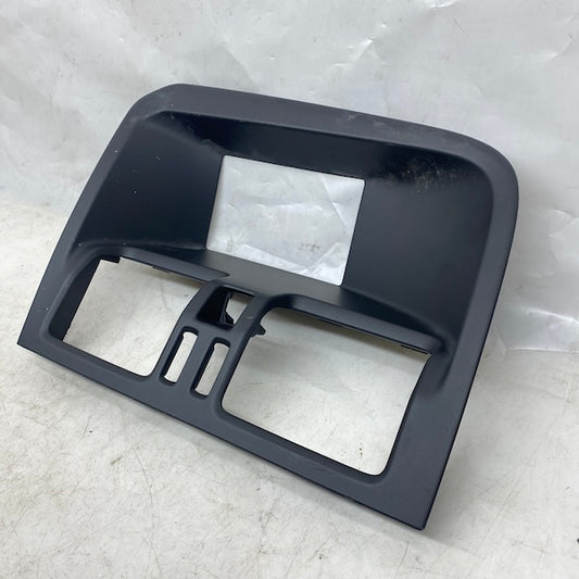 Volvo XC60 Torpido Orta Panel 5 Inch 2007-2016 1877322 En Uygun Oto Parça