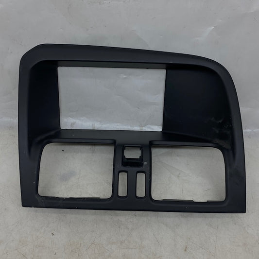 Volvo XC60 Torpido Orta Panel 7 Inch 2007-2016 1284824 En Uygun Oto Parça