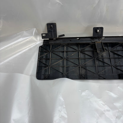 Volvo XC90 Arka Bagaj Eşik Kaplaması 08641116
