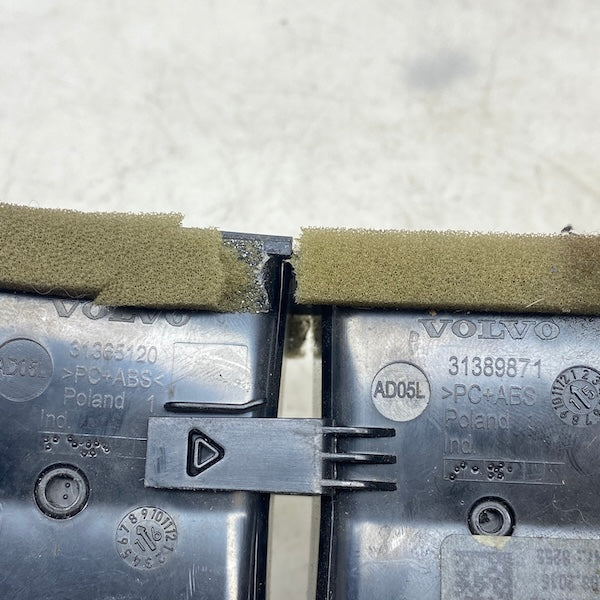 Volvo XC90 Arka Orta Havalandırma Menfezi 2015-2024 31365121 En Uygun Oto Parça