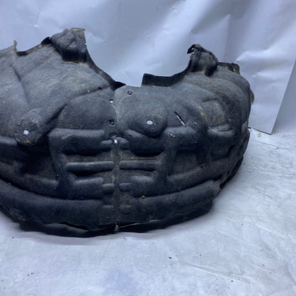 Volvo XC90 Arka Sol Çamurluk Davlumbazı 31353846