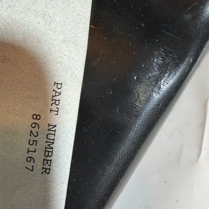 Volvo XC90 Arka Tampon Demiri 8625167 Orijinal Sıfır En Uygun Oto Parça