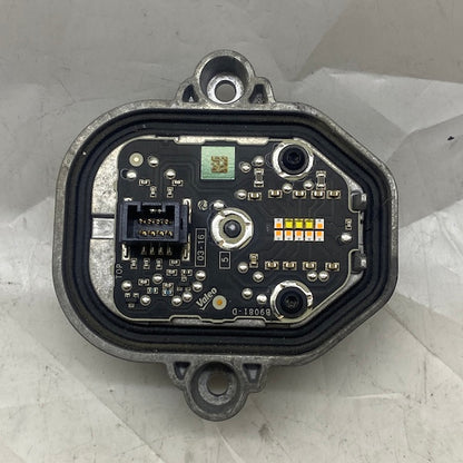 Volvo XC90 Far Köşe Ledi Beyni E911613 14-20 En Uygun Oto Parça