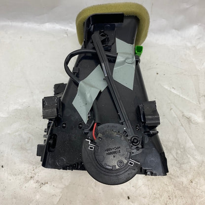 Volvo XC90 Kalorifer Izgarası Ön Sağ 32219346 2016 En Uygun Oto Parça