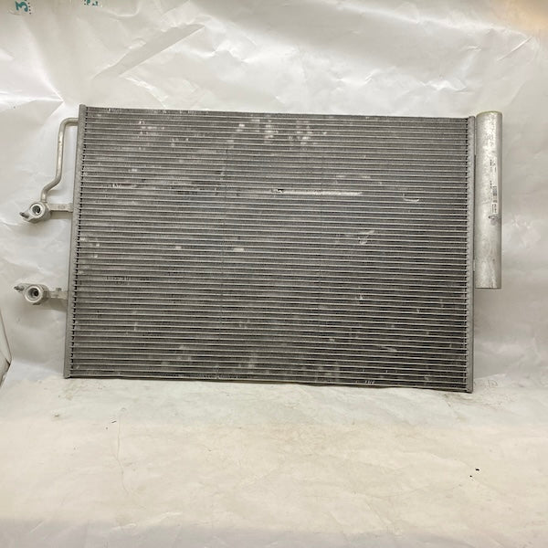 Volvo XC90 Klima Radyatörü/Kondenser 31657364 Orijinal Çıkma En Uygun Oto Parça