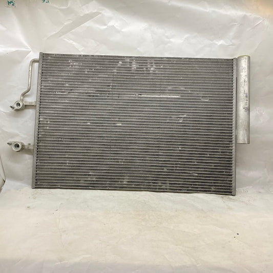 Volvo XC90 Klima Radyatörü/Kondenser 31657364 Orijinal Çıkma En Uygun Oto Parça