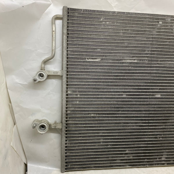 Volvo XC90 Klima Radyatörü/Kondenser 31657364 Orijinal Çıkma En Uygun Oto Parça