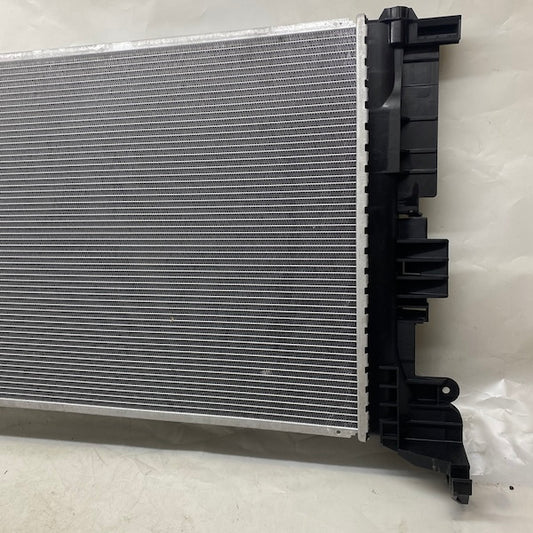 Volvo XC90 Motor Su Radyatörü 31338288/32224828 En Uygun Oto Parça