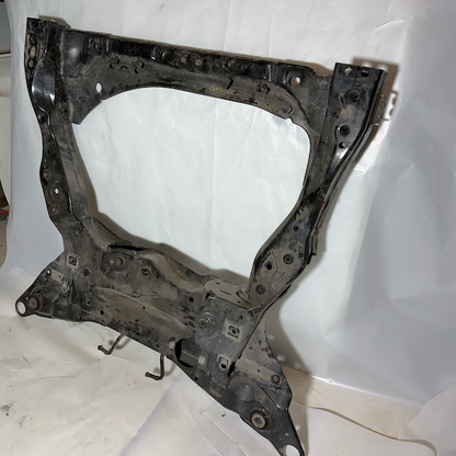 Volvo XC90 Motor Traversi Orijinal Çıkma En Uygun Oto Parça