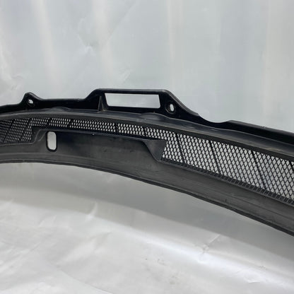 Volvo XC90 Ön Cam Izgarası 307613845