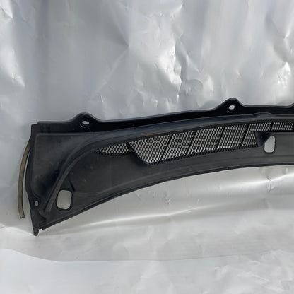 Volvo XC90 Ön Cam Izgarası 307613845
