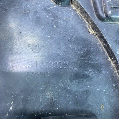 31353372
