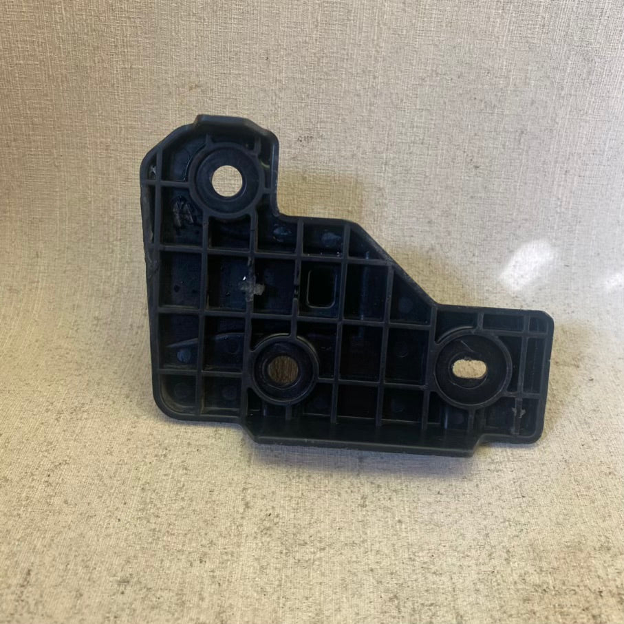 Volvo XC90 Ön Tampon Montaj Braketi 31353764