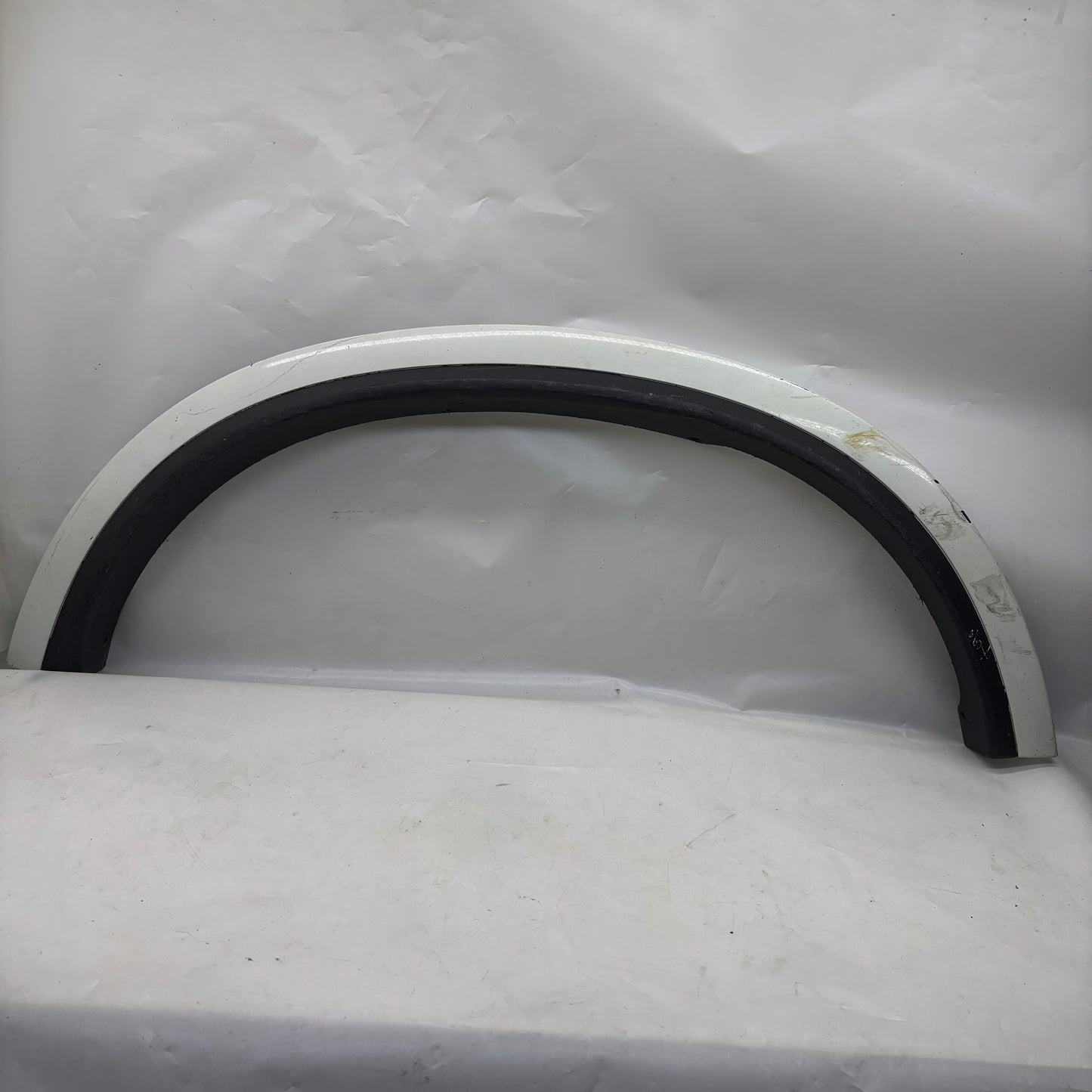 Volvo XC90 Sağ Arka Çamurluk Dodik 30695490