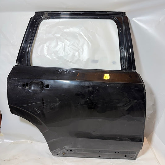 Volvo XC90 Sağ Arka Kapı 15-25 En Uygun Oto Parça
