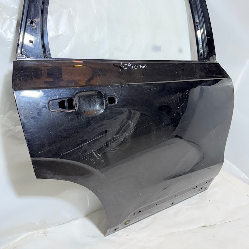 Volvo XC90 Sağ Arka Kapı 15-25 En Uygun Oto Parça