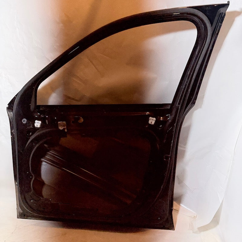 Volvo XC90 Sağ Ön Kapı 15-25 En Uygun Oto Parça