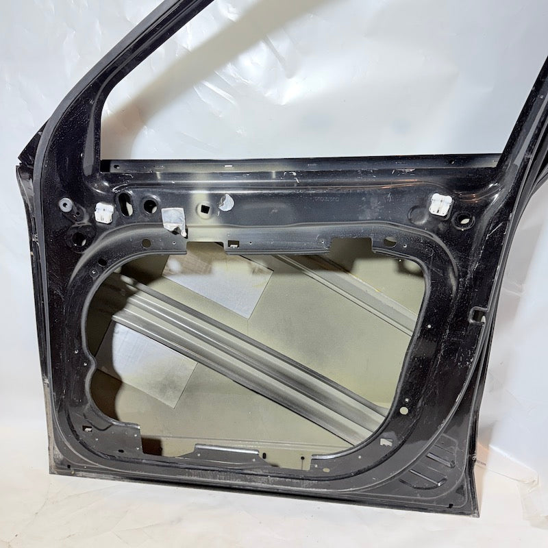 Volvo XC90 Sağ Ön Kapı 15-25 En Uygun Oto Parça