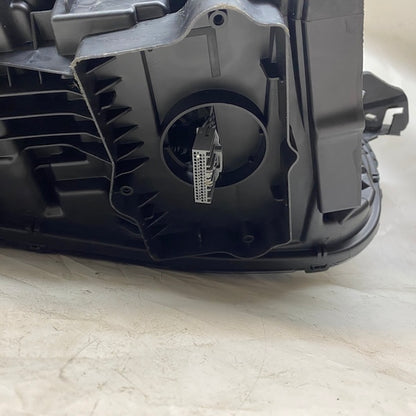 Volvo XC90 Sol Far 313531531 15-20 4 Beyin Delikli En Uygun Oto Parça