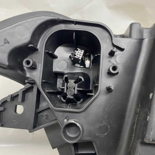 Volvo XC90 Sol Far 313531531 15-20 4 Beyin Delikli En Uygun Oto Parça