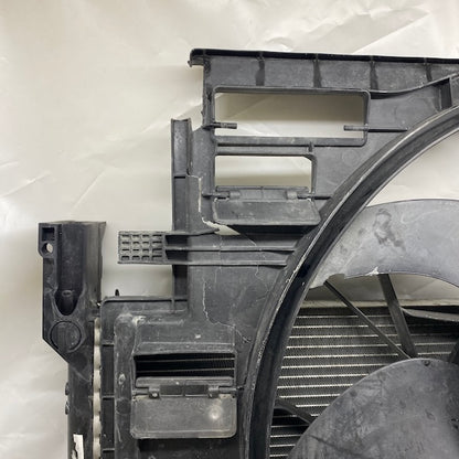 Volvo XC90 Su Radyatörü ve Fanı 31338288/32224828 Orijinal Çıkma En Uygun Oto Parça