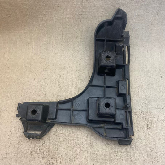 Volvo Xc60 Arka Tampon İç Braket Sağ 30763440