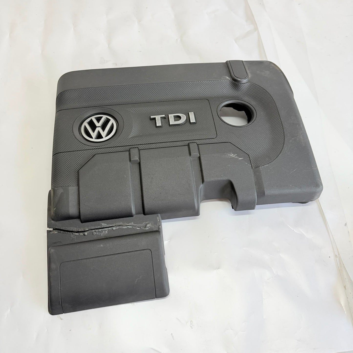 VW Polo 1.4 TDI CUS Motor Üst Kapağı 04B103925E
