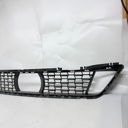 BMW 5 Serisi G30 LCI M Tampon Orta Izgara 51118098664