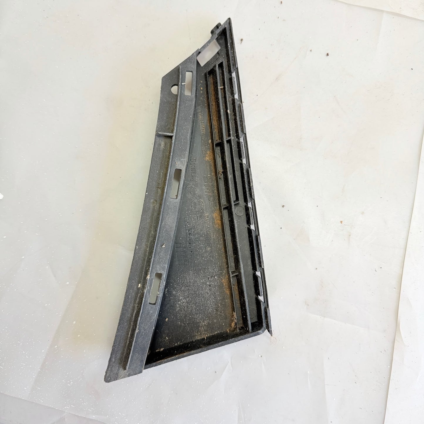 Mercedes CLA W117 Ön Tampon Braketi Sol Üst A1178850300