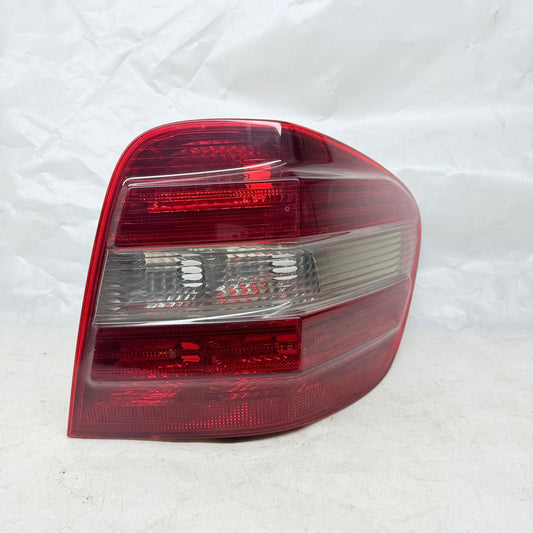 Mercedes ML W164 Sağ Stop Lambası A1649061100 En Uygun Oto Parça