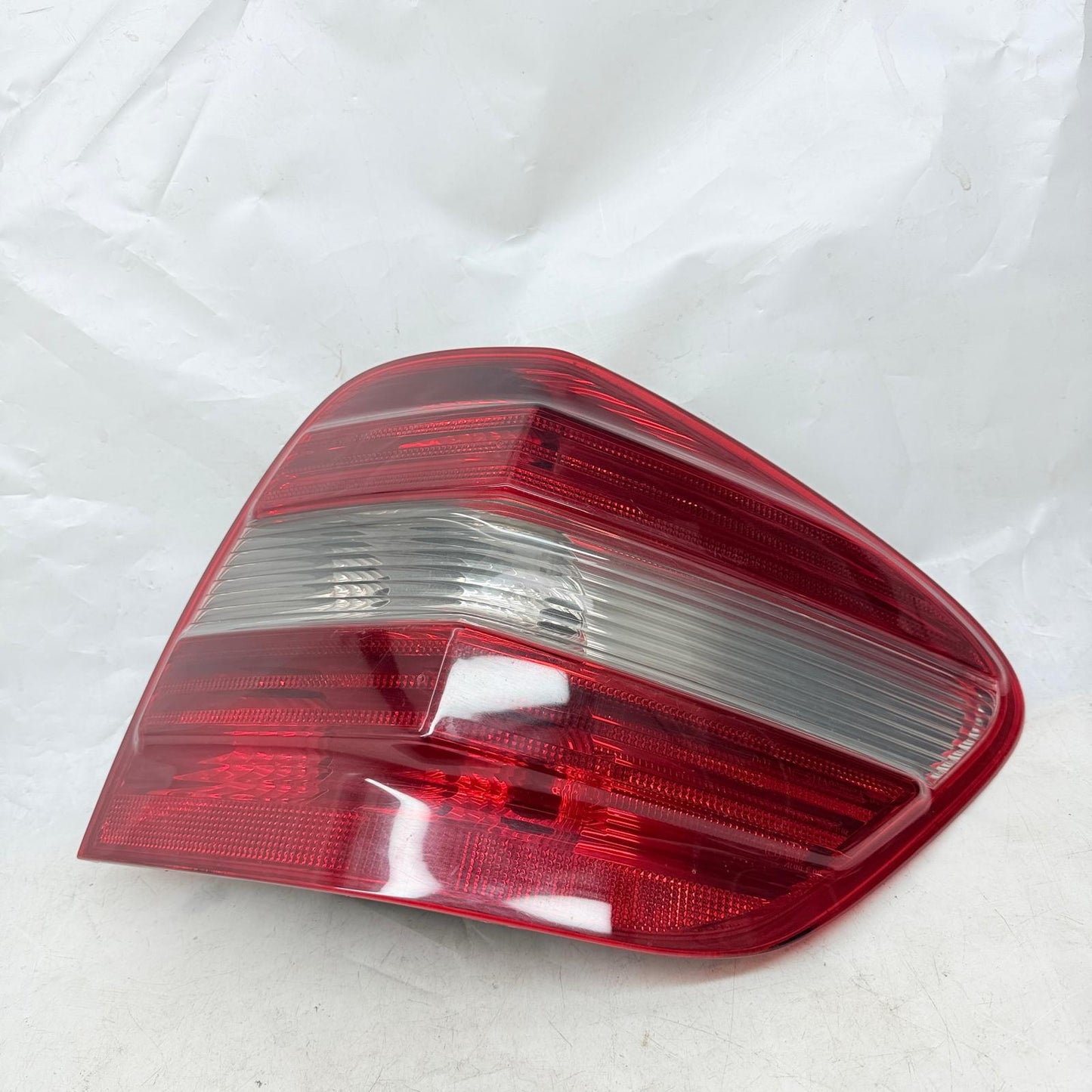 Mercedes ML W164 Sağ Stop Lambası A1649061100 En Uygun Oto Parça