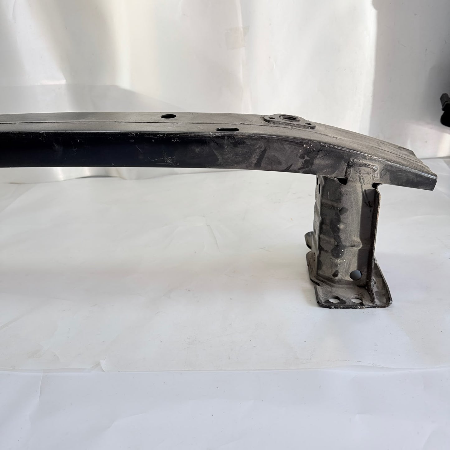 Toyota Corolla Ön Tampon Demiri