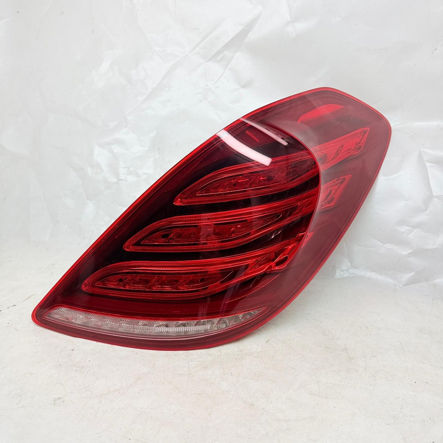 Mercedes S Serisi W222 Sağ Stop Lambası A2229065501 En Uygun Oto Parça